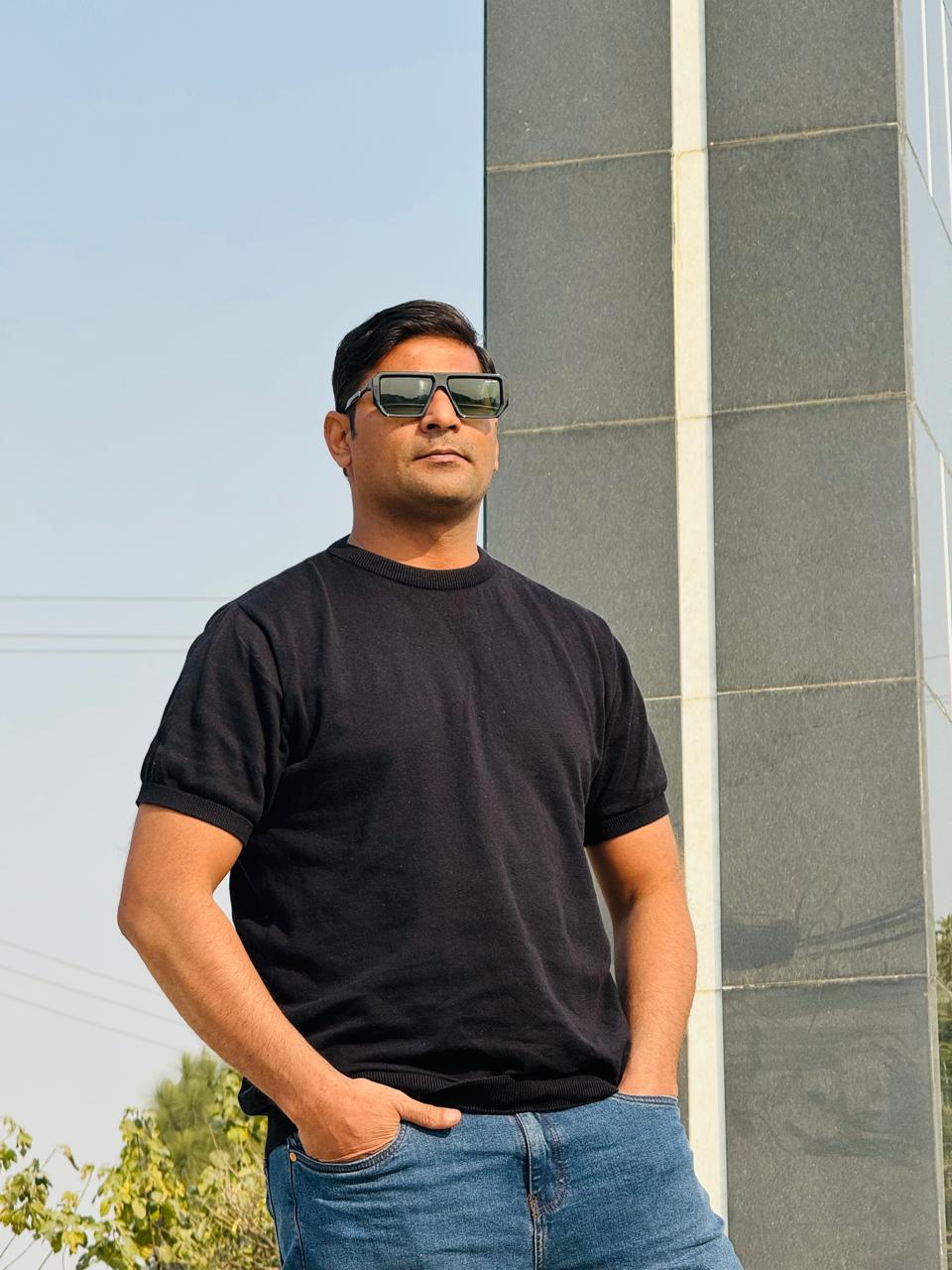 Mr. Kaleem Ahmed, Owner & CEO